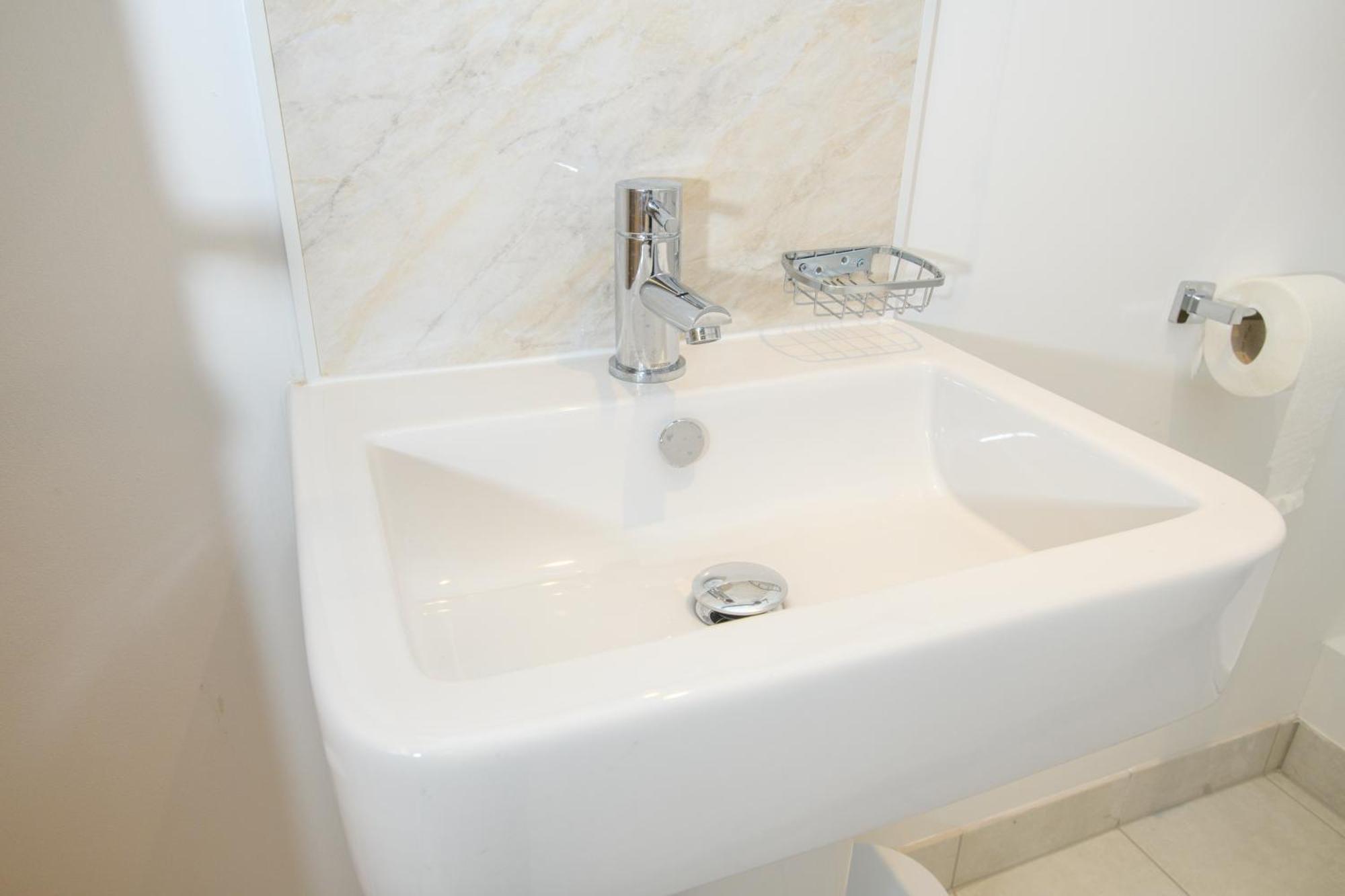 Tavmar Accommodation Lincoln Ngoại thất bức ảnh